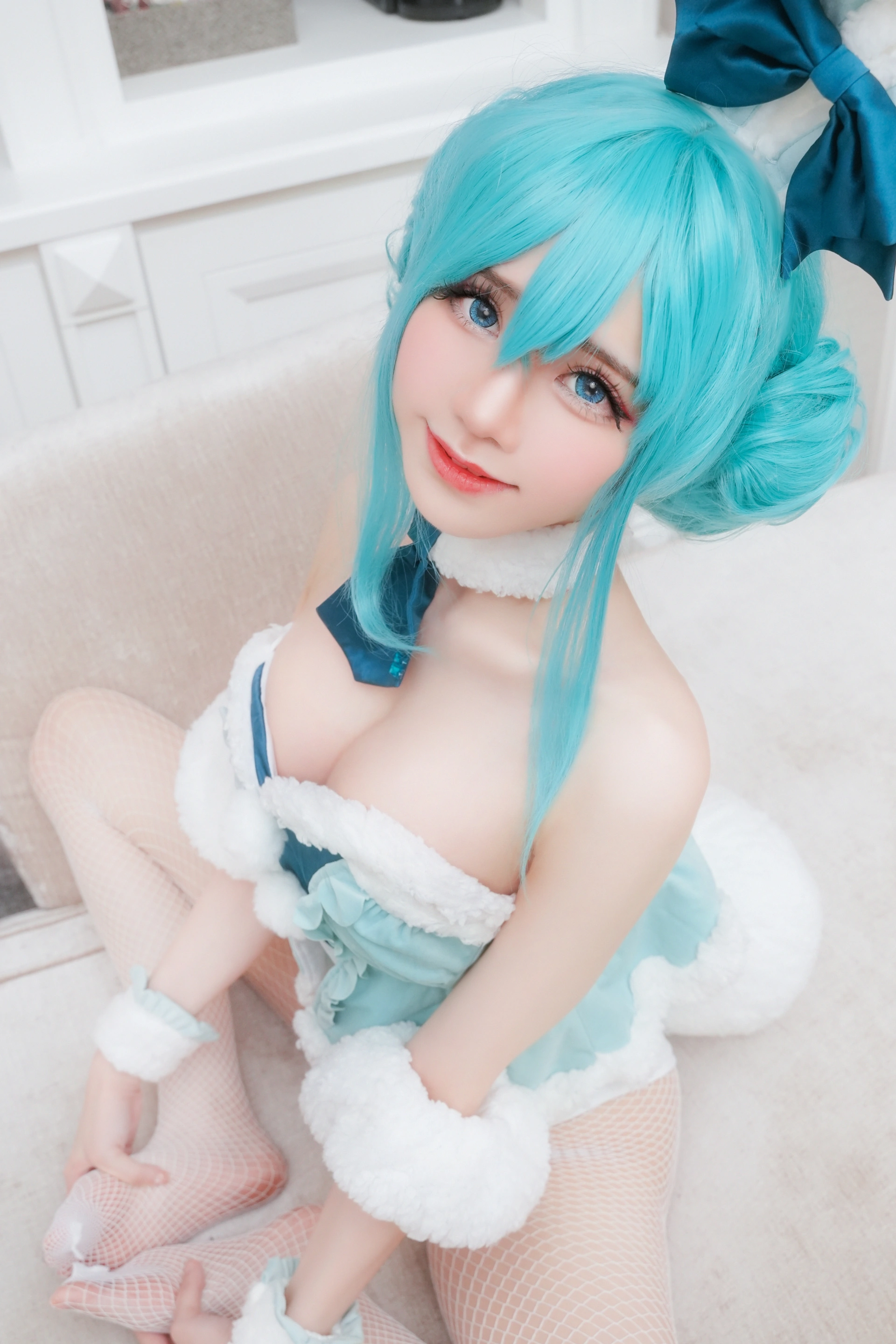 075.Sally Dorasnow – Miku bunnygir 3